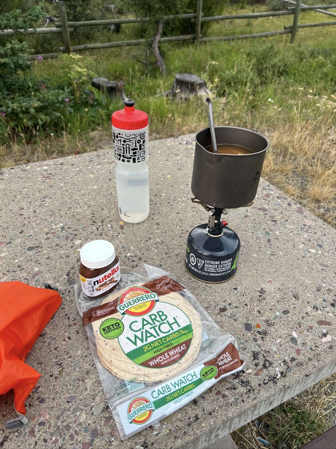 Nouilles chinoises et tortillas Nutella, je vous laisse deviner combien j'en ai mangé!
